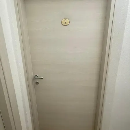 In Borgo 招待所 3*