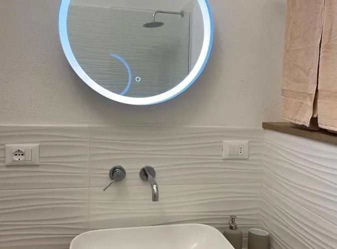 In Borgo בית הארחה 3*